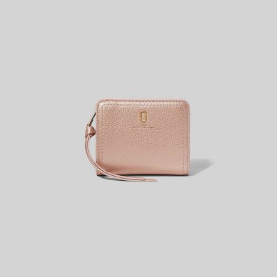 Marc Jacobs - The Softshot Pearlized Mini Compact Wallet