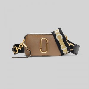 Marc Jacobs - The Logo Strap Snapshot